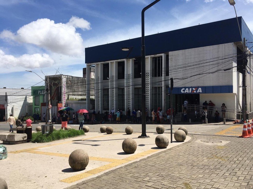 Greve na Caixa pode acabar na segunda-feira