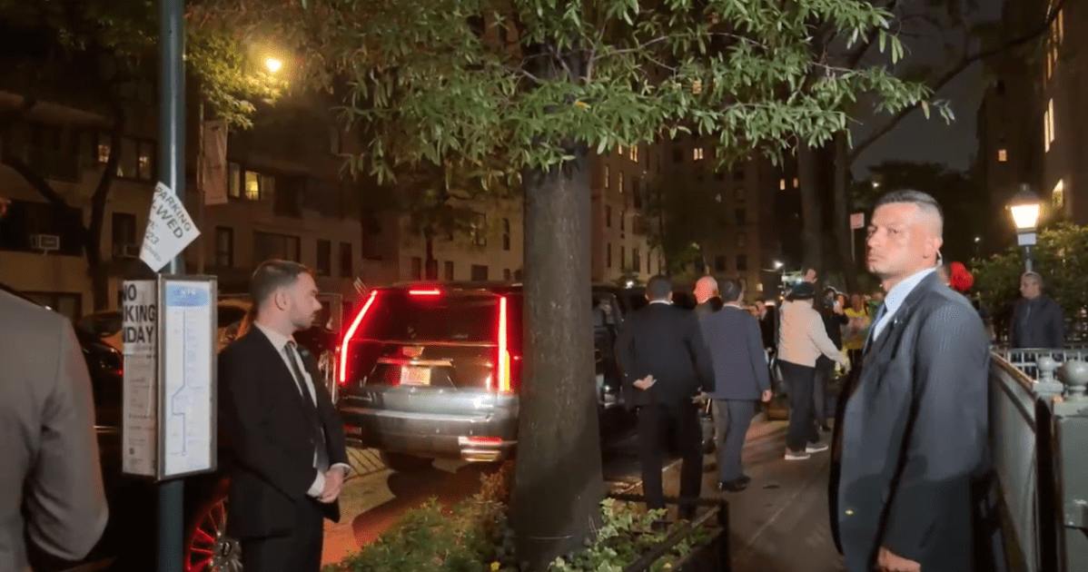 Lula chega à residência oficial do representante do Brasil na ONU, em Nova York • Priscila Yazbek / CNN Brasil