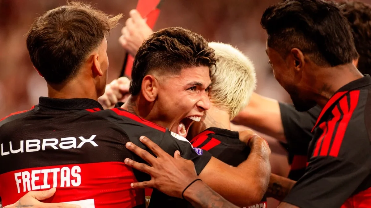Flamengo chega a 69,8% de chances de título no Brasileirão