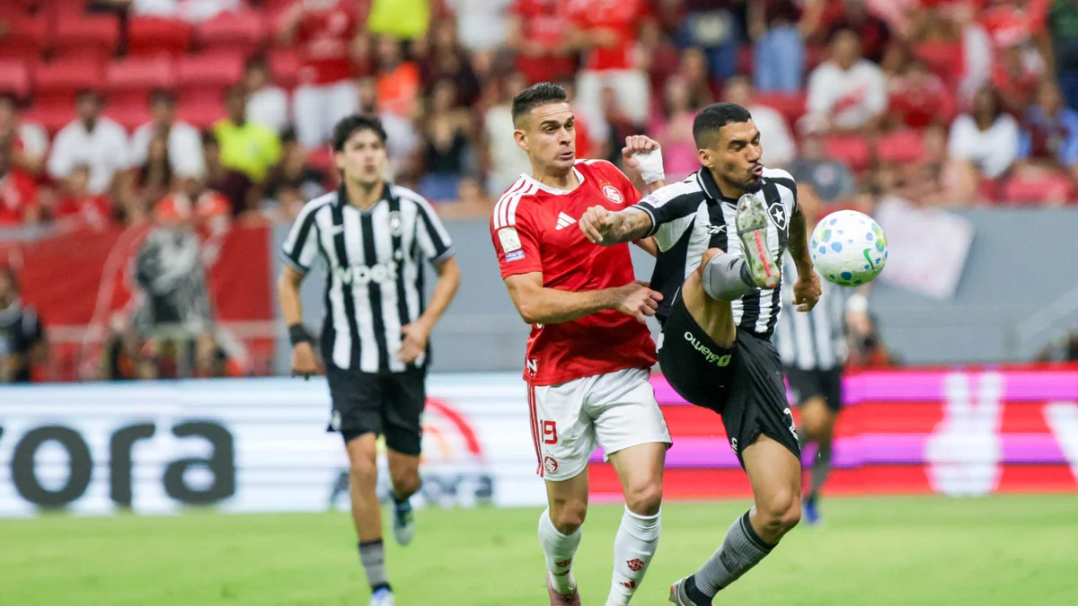 Sete jogos da 32ª rodada do Brasileirão serão disputados neste sábado