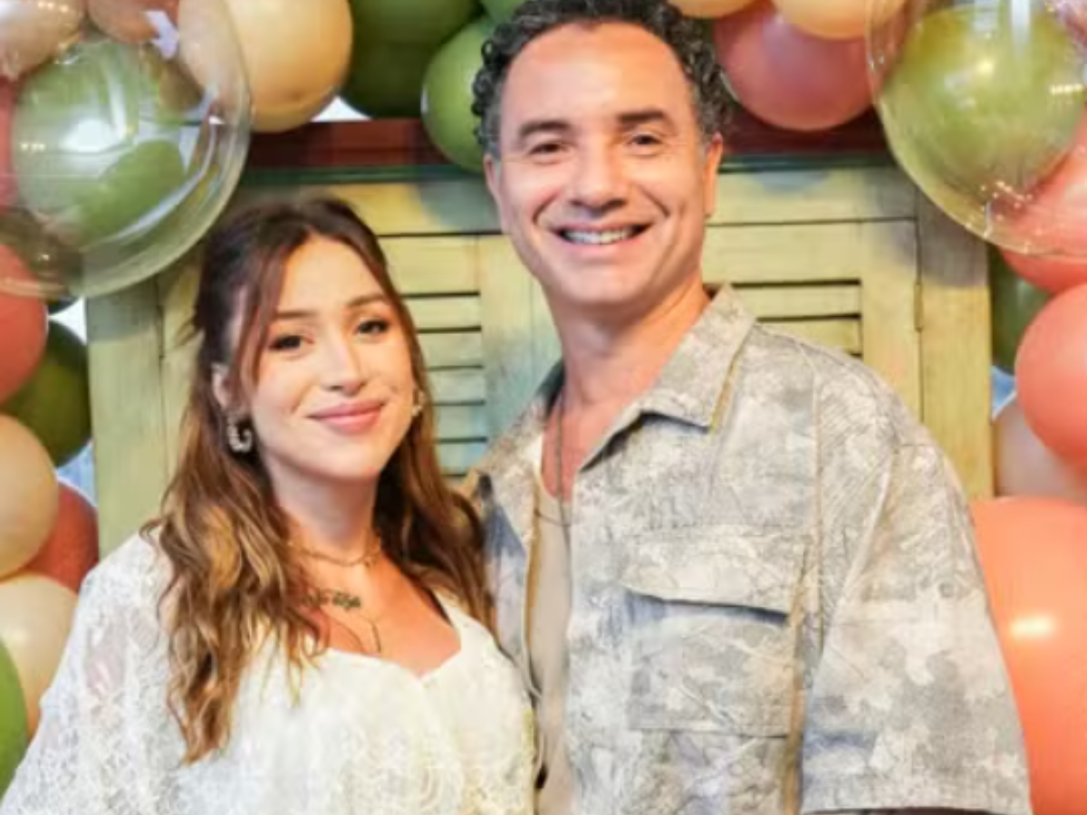 Marco Luque anuncia gravidez da esposa após reverter vasectomia feita há oito anos