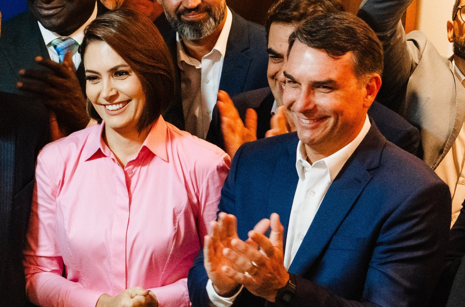 Após críticas de aliados, Michelle Bolsonaro faz agradecimento a políticos que atuaram na campanha de Flávio