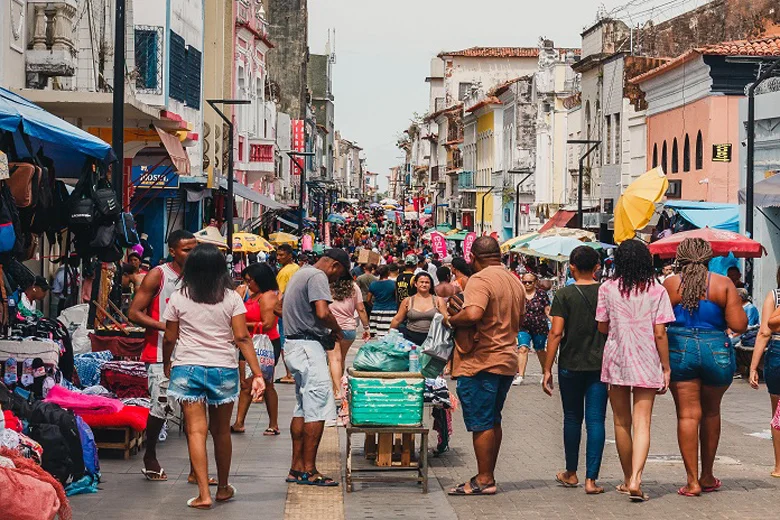 Veja o que funciona hoje em São Luís no feriado do Comerciário (19)