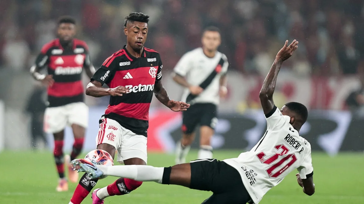 Flamengo defende liderança e sequência invicta de 14 jogos contra o Vasco