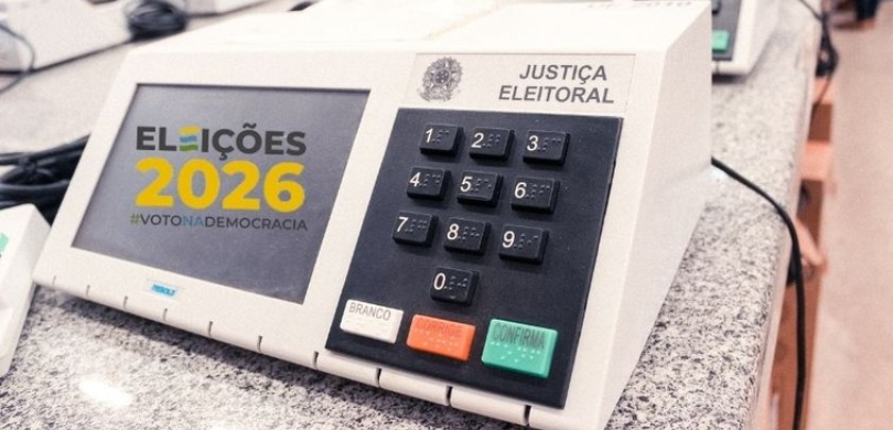 Urna eletrônica ganha novos recursos de acessibilidade para Eleições 2026