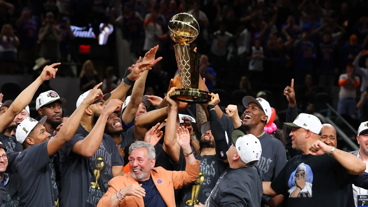 NBA começa nesta terça (20/10) com entrega de anéis e LeBron James no 76ers