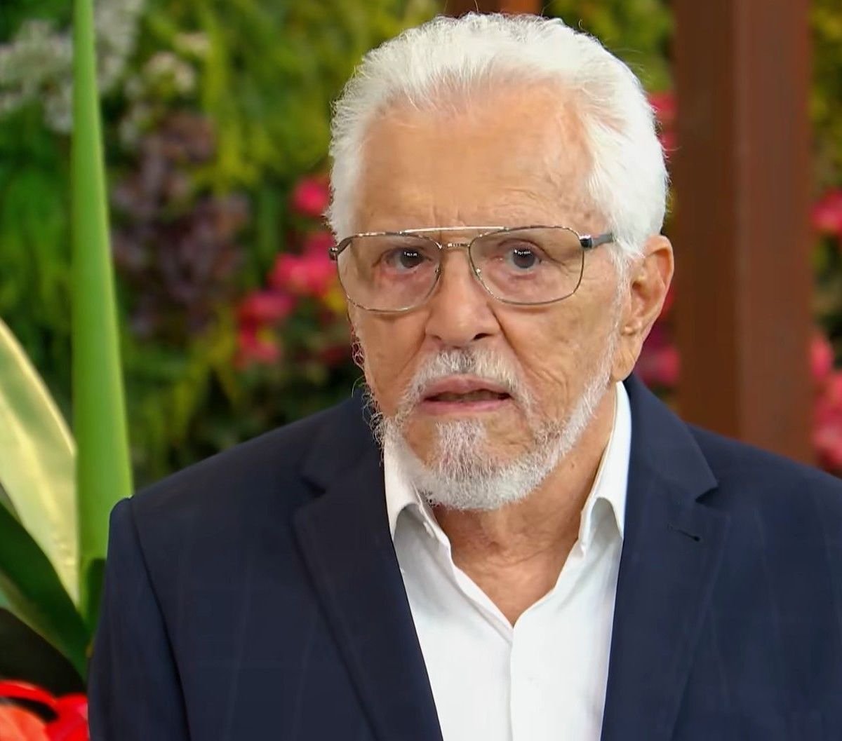 Carlos Alberto de Nóbrega é apresentador de "A Praça é Nossa", no SBT • Youtube/SBT