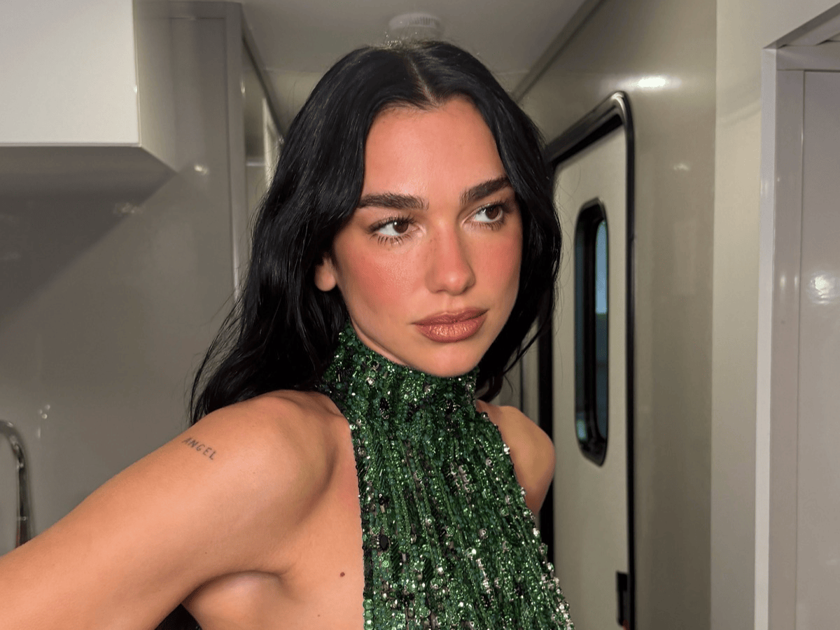 Dua Lipa posta foto em estúdio e fãs teorizam retorno aos palcos; veja